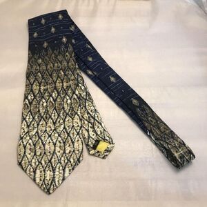 #1215 VTG HUBERT MILANO SILK BROWN TIE MADE IN ITALY 58x3.75